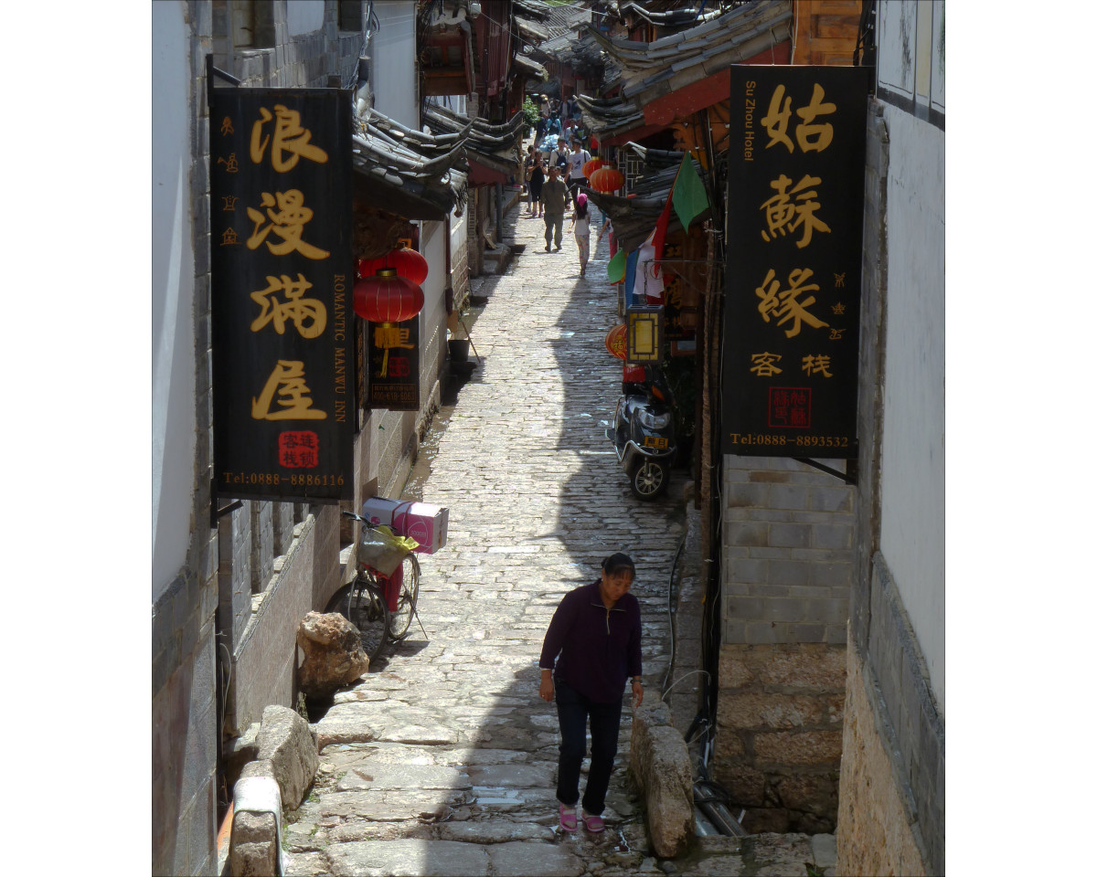 Lijiang - cobblestone lanes