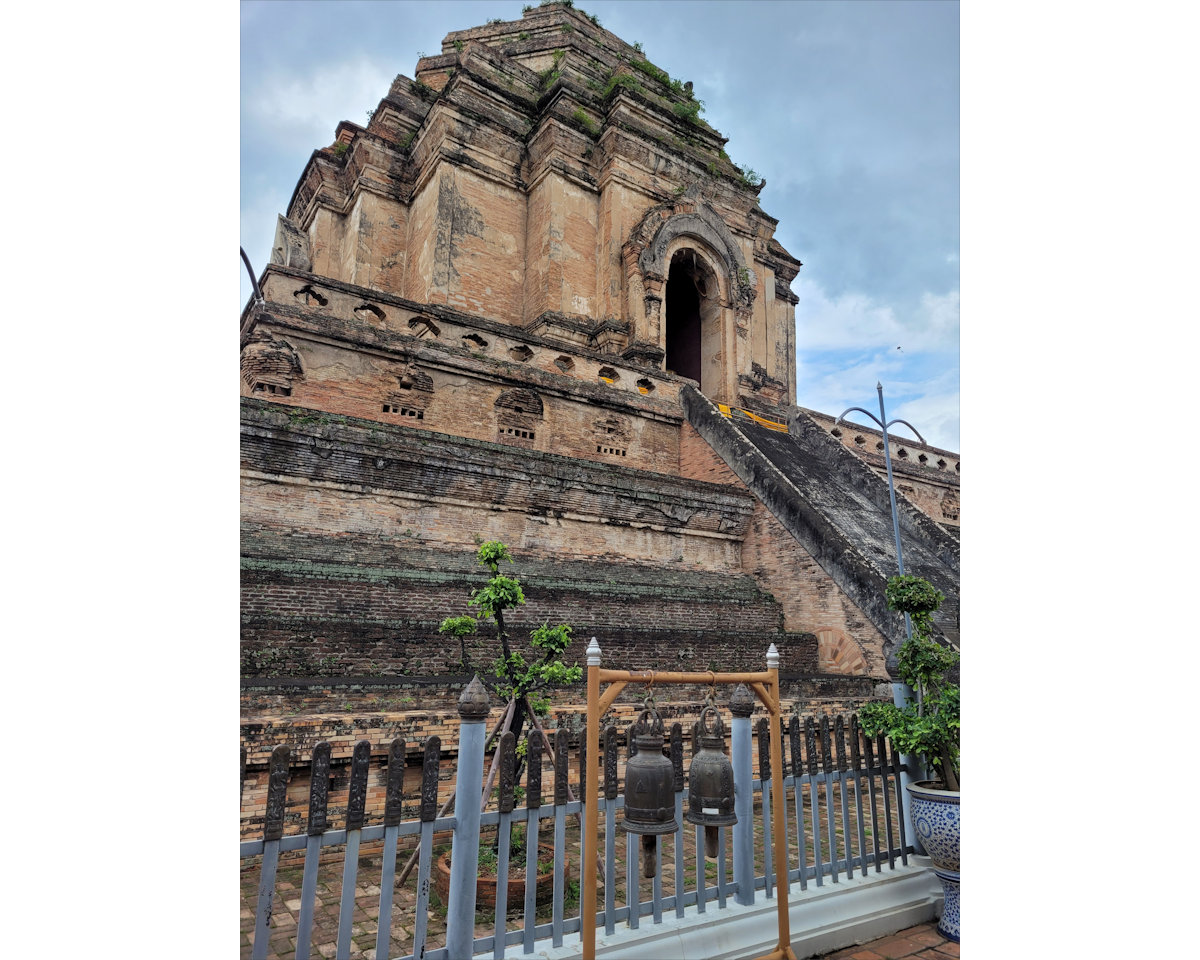 Wat Chedi Luang, Chiang Mai