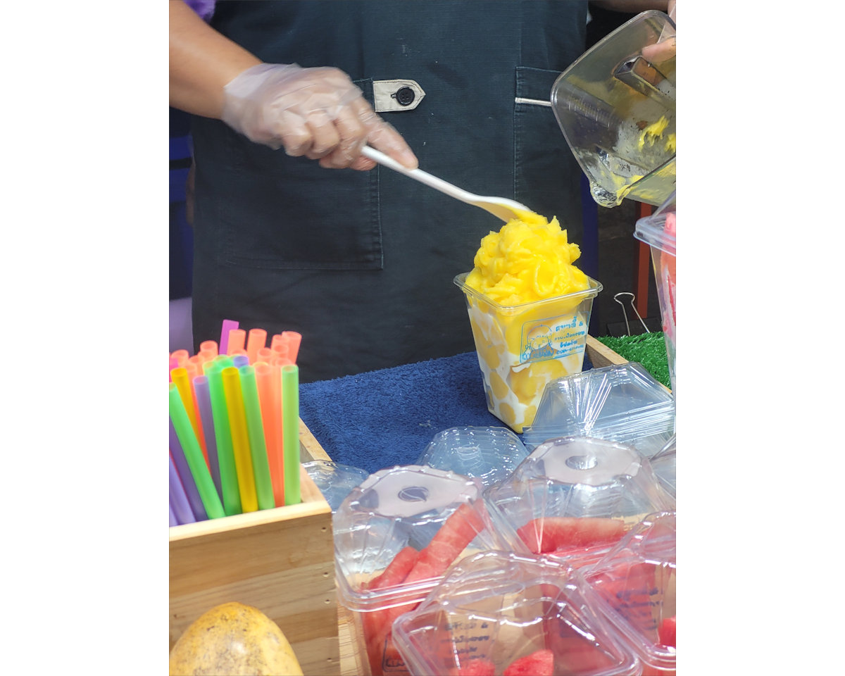 Prachuap, slushy at the night market