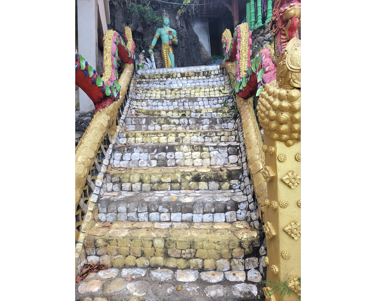 Wat Ao Noi