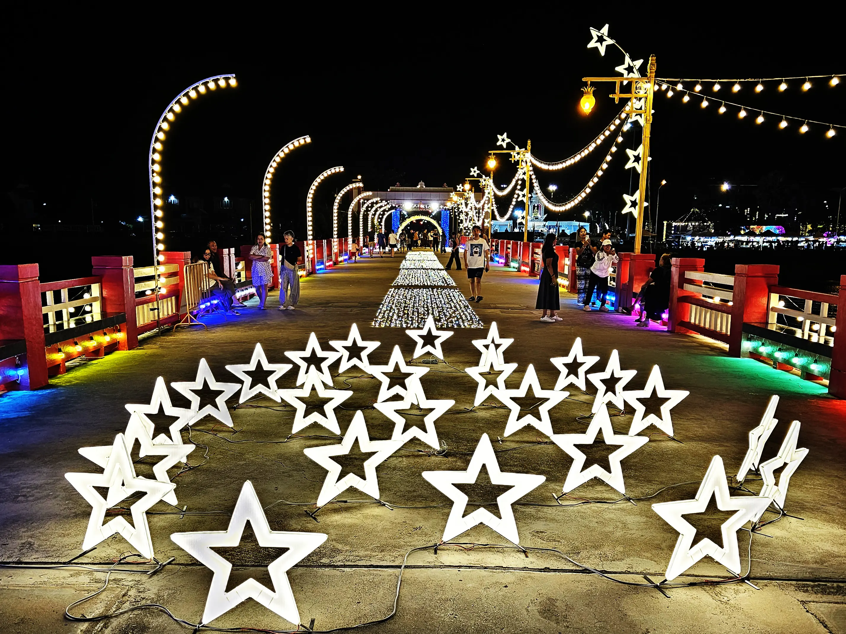Saranwithi Fishing Pier decorated for New Year’s in Prachuap Khiri Khan