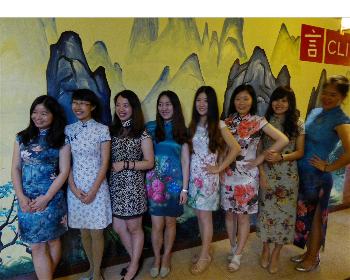 Guilin, qipao night at CLI